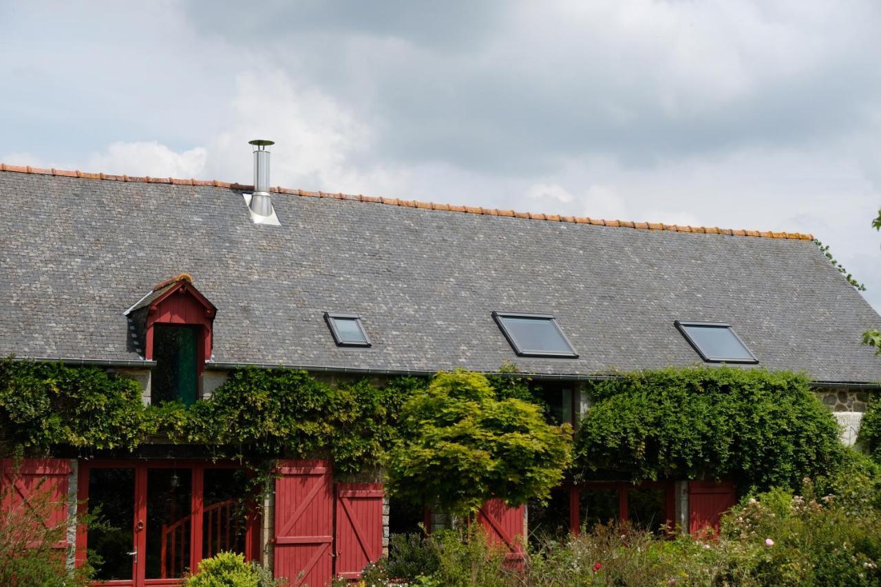 La Maison Jaune A La Janaie Parigné Eksteriør bilde